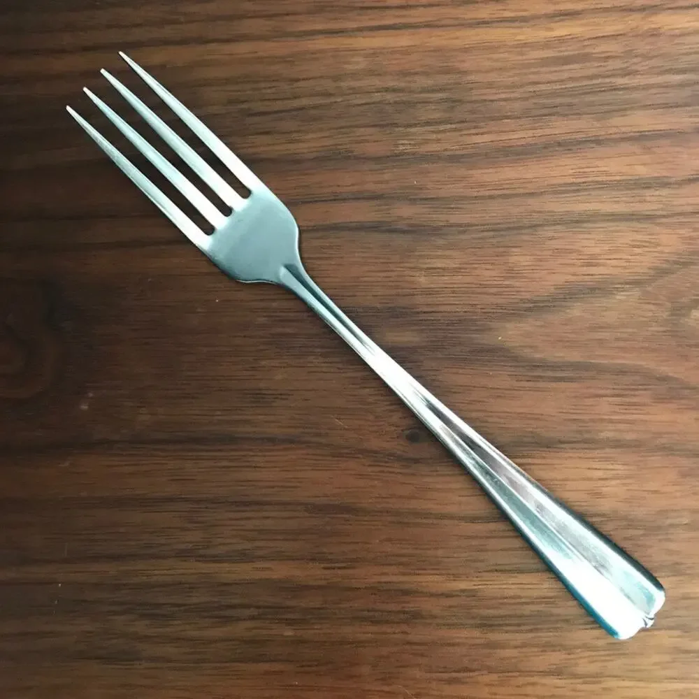 Oneida Gala-Impulse Stainless Glossy Flatware - single dinner fork 7 1/4